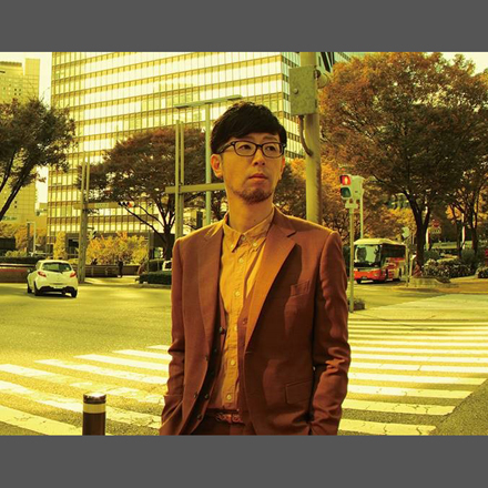 タカハシコウスケ